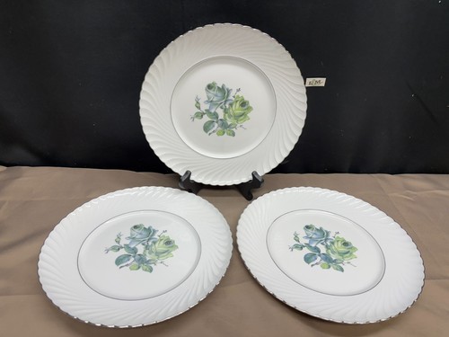 Set royal tettau - di,
