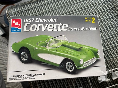 Amt ertl chevrolet corvette - ertl,