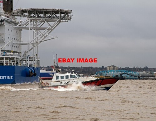 Photo liverpool pilot boat a - photo,