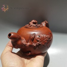 Vecchia teiera cinese Yixing Zisha argilla fango rosso pentola uva marchio Wang Yinxian