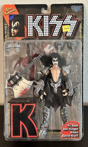 Kiss gene simmons - kiss, action
