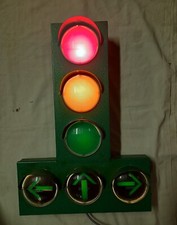 SEMAFORO METALLO,SEMAFORO,FINE ANNI 50, INNOCENTI,LAMBRETTA,FUNZIONANTE,PERFETTO