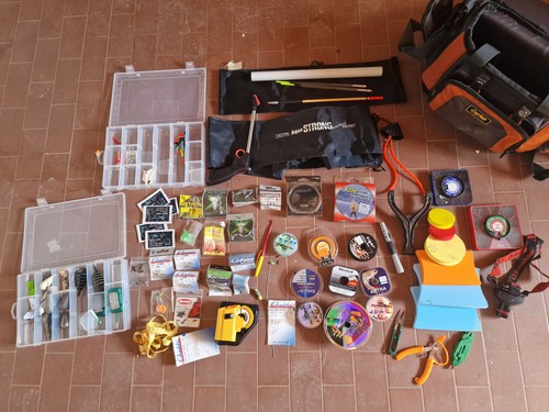 Lotto materiale pesca - materiale,