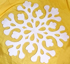 CENTROTAVOLA  IN FELTRO  DA