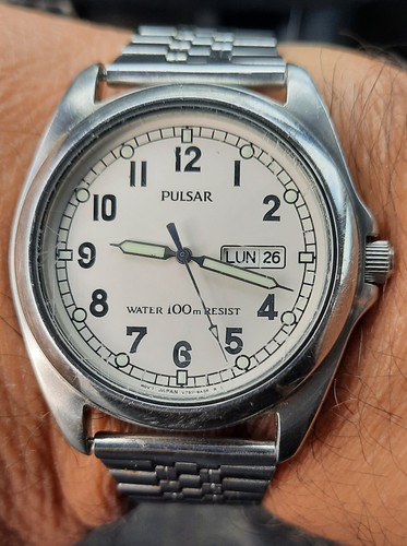 Orologio pulsar movimento - orologio,