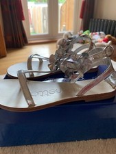 Simonetta Silver Floral