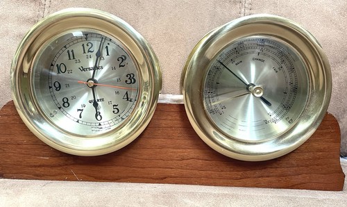 Orologio scrivania e - orologio,