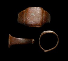 Anello Bronzo Periodo Crociato