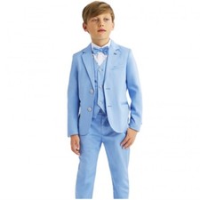 Completo elegante ragazzo