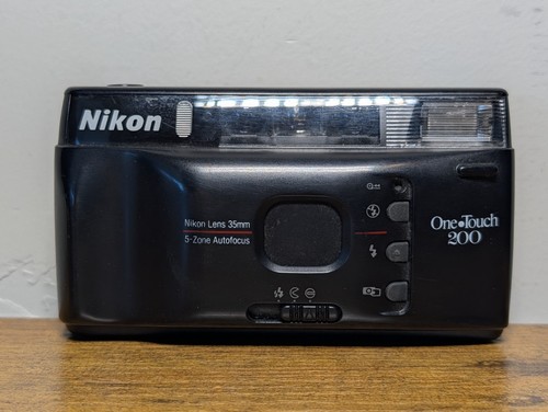 Nikon one touch 200 35mm - one,