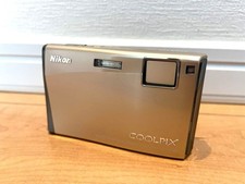 Nikon Coolpix S60 Gold