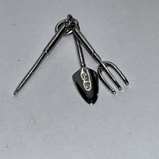 Ciondolo nuovo in argento