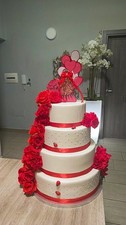 Torta Scenografica Rose Rosse