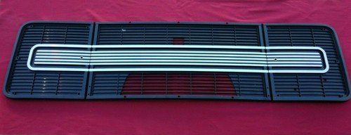 Mascherina griglia radiatore