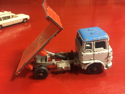 Dinky toys bedford - , tipper