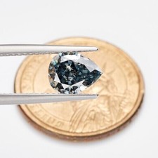 Anello con diamanti canarini