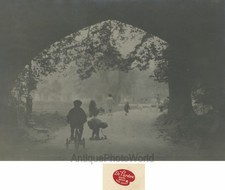 Ragazzo su Triciclo Bicicletta