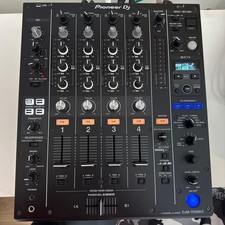 Pioneer DJ DJM-750MK2 con