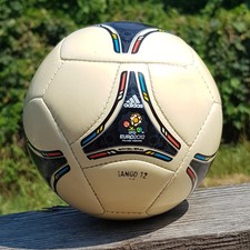 Adidas Tango 12 Euro 2012