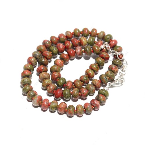 Collana annodata pietra