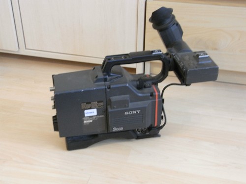 Sony dxc 325p dxf - +, +