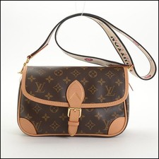 RDC14914 LOUIS VUITTON LV