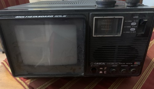 Color portable vintage - tv,