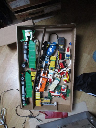 Lego stock car truck mix - stock,