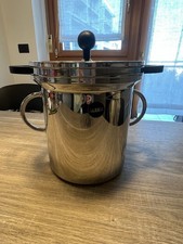 Pentola con colapasta incluso - pentola,