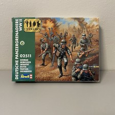 Revell 1/72 WWII German Panzergrenadiers 02511 – Armoured Infantry Soldiers