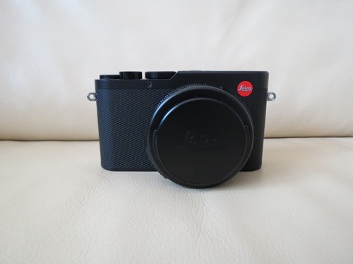 Leica lux digital camera - 8,