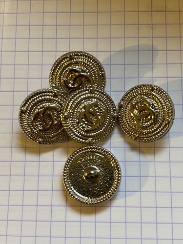 Boutons chanel vintage - 5,