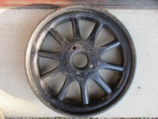 RUOTA IN LEGNO FERRO PER AUTO