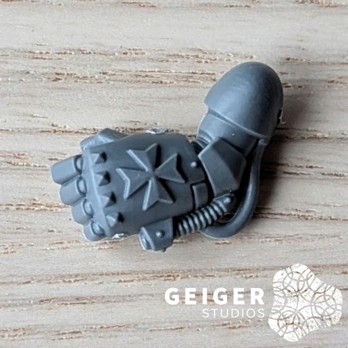40k space marines bits - 40k, black