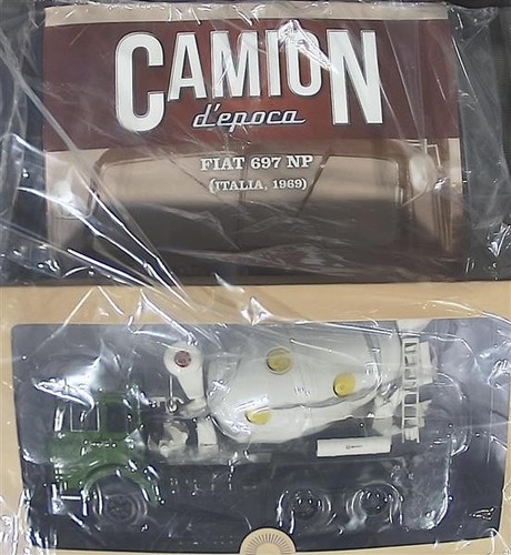 Camion agostini vintage - de,