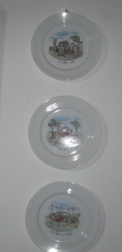 Lot saucers one - 6, +
