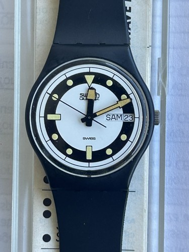 Swatch gb704 black - gb704, divers