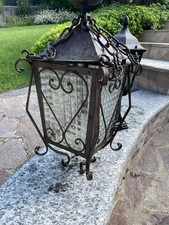 Lampade antiche in ferro