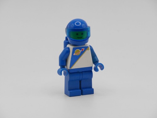 Lego space minifigure - space:,