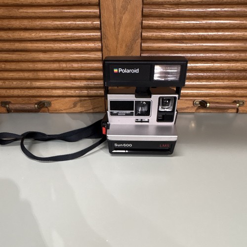 Polaroid sun 600 lms instant - sun,