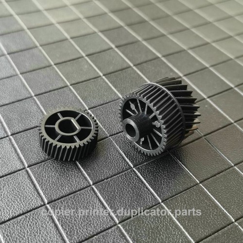 Kit ingranaggi secondo - ,
