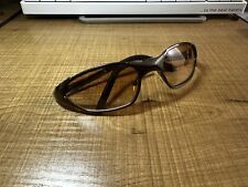 Occhiali Da Sole Tipo Oakley Titanium Fatto D’acciaio Colore Argento 