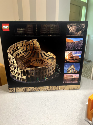 Lego set 10256 10214 - lego, 10256,