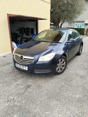 Opel insignia sports tourer - insignia, a