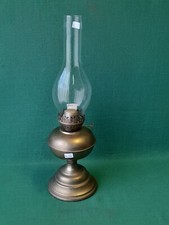 VECCHIA LAMPADA A OLIO LUME LANTERNA IN OTTONE PARALUME IN VETRO VINTAGE. BO37