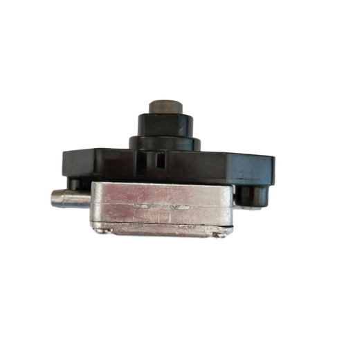 Pompa carburante 15100 91j02 - pompa,