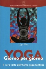 LIBRO YOGA GIORNO PER GIORNO -