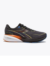 Diadora Mythos Blushild Volo 5