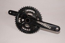 Guarnitura e staffa inferiore