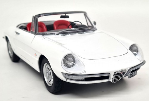 Modellino auto touring 18 - auto, 1/18